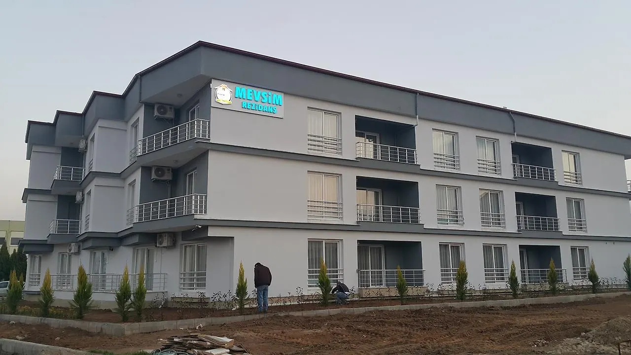 Mevsim Rezidans Apart Otel Alaşehir